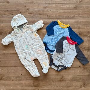 Gap Kids Onesies (0-3 months)